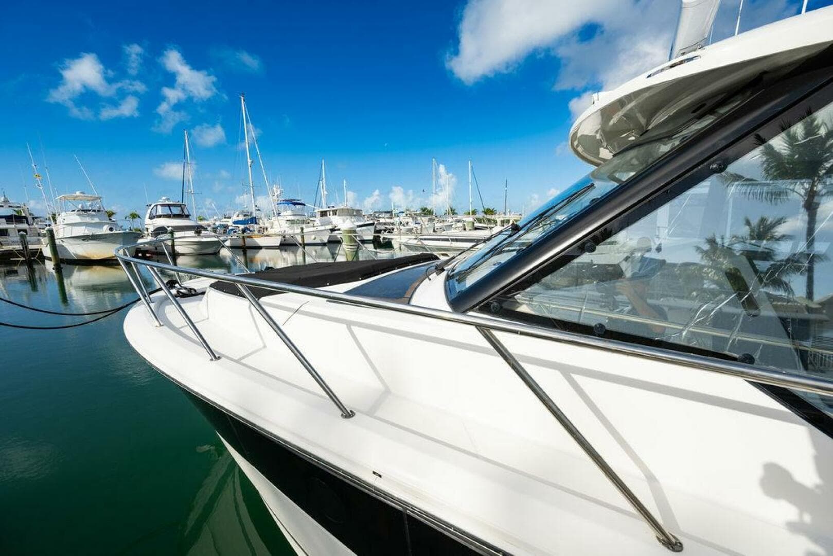 2023 Boston Whaler 405 Conquest — photo 19