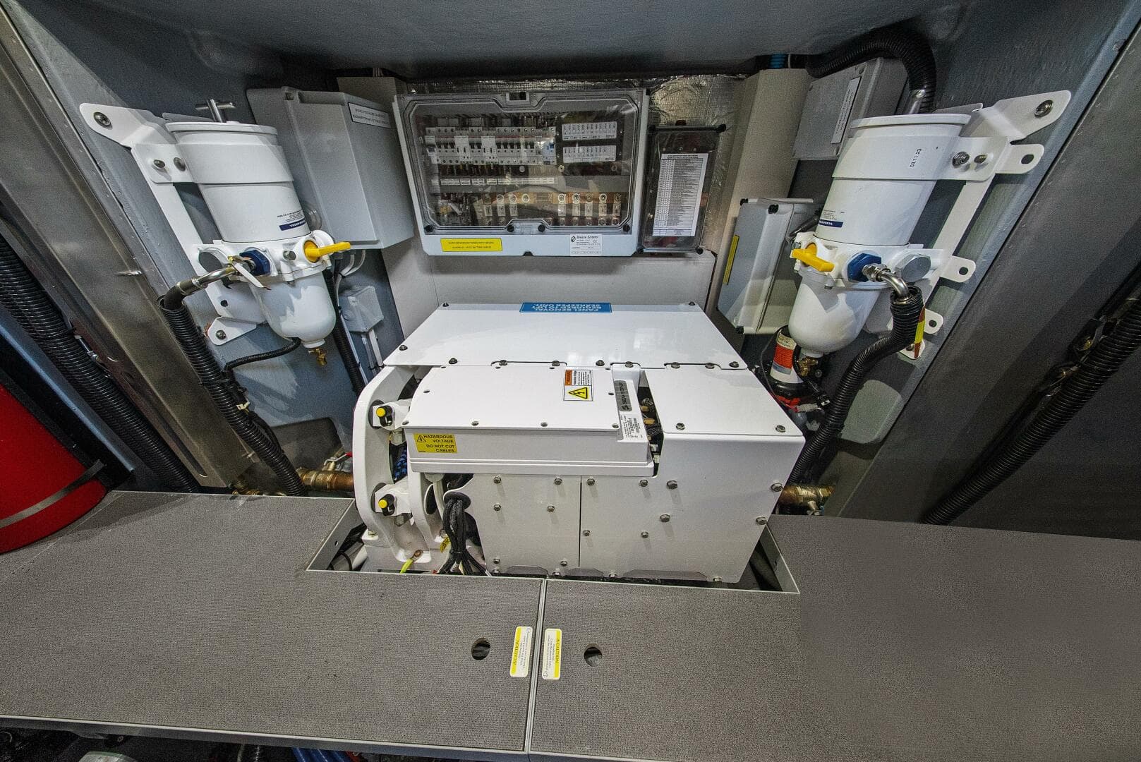 2025 Absolute 48 Navetta — photo 52