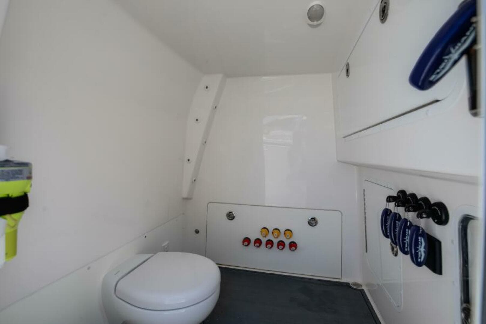 2021 Invincible 35 Catamaran — photo 19