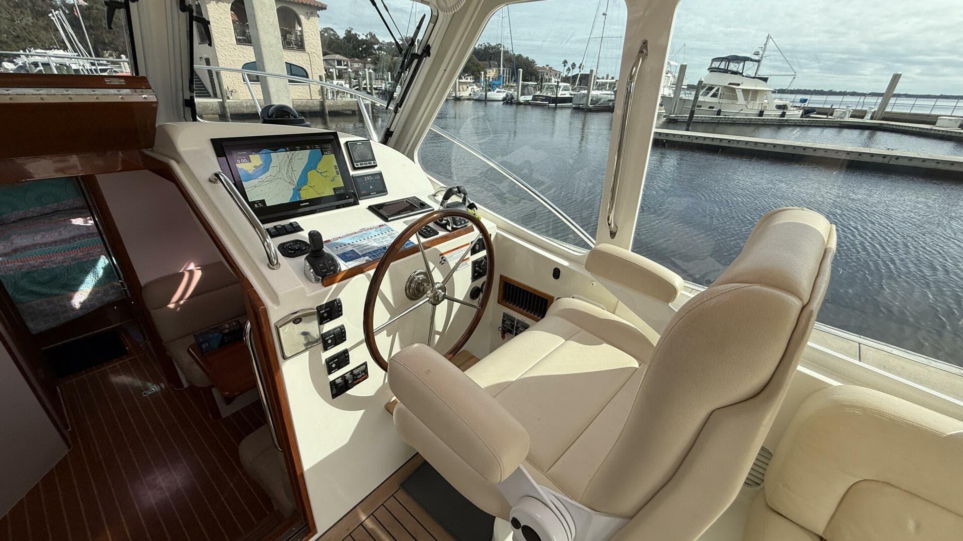 2012 Mjm 40Z — photo 24