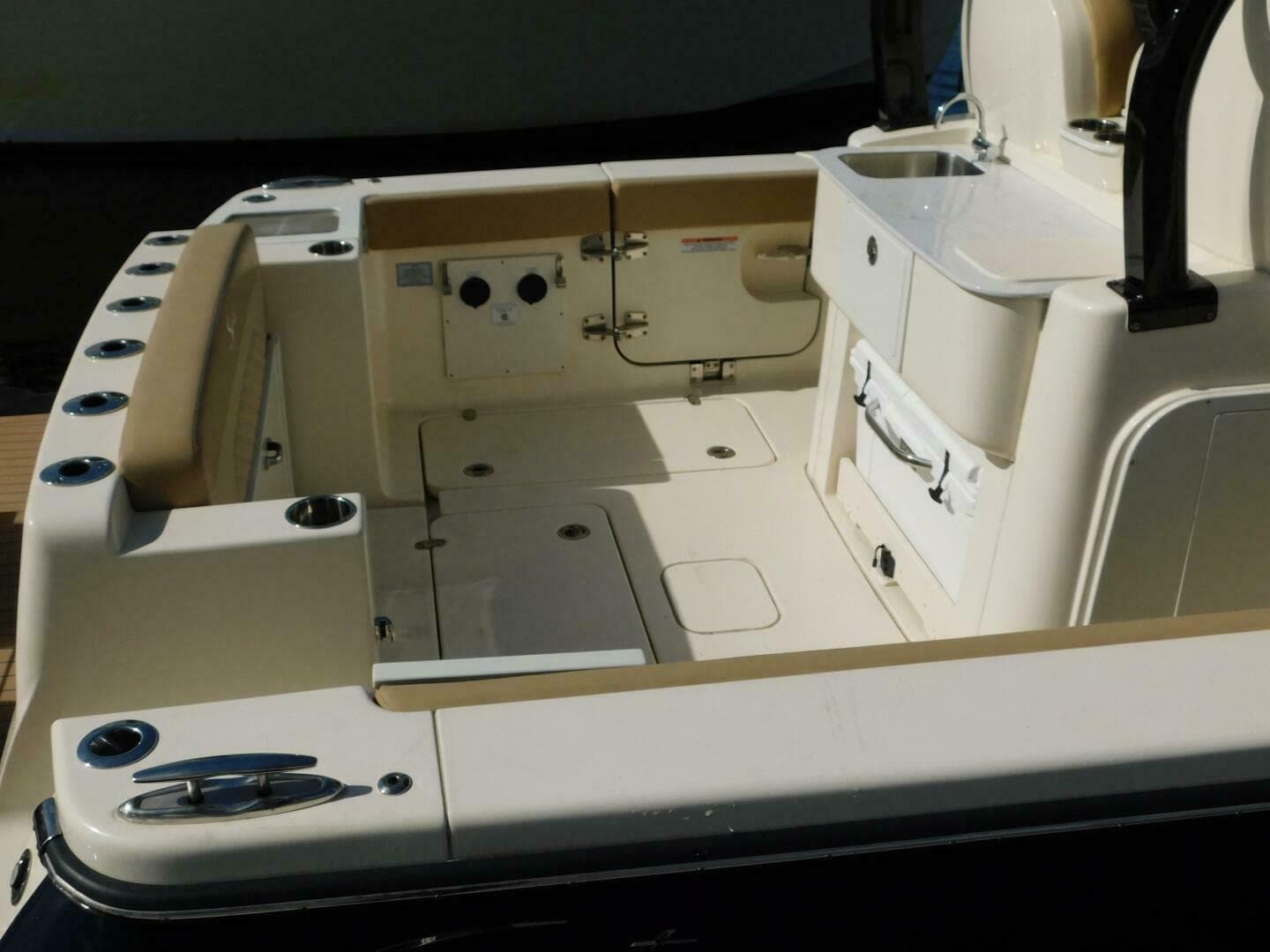 2024 Scout 330 LXF — photo 5