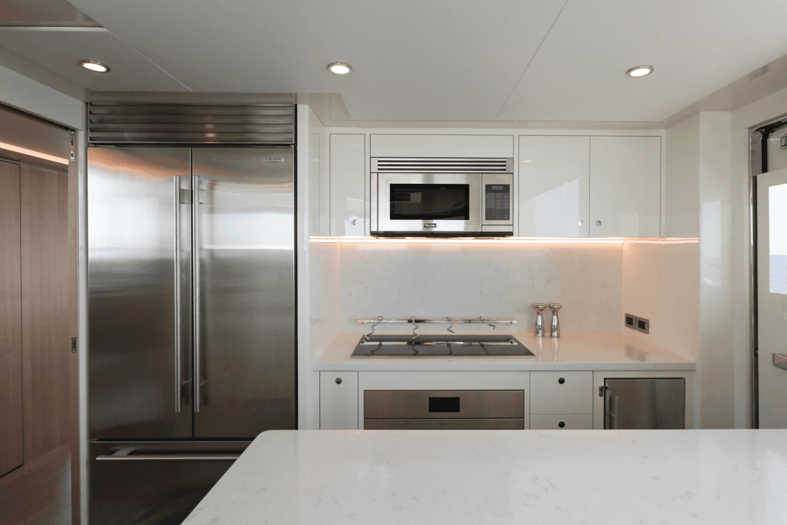 2025 Ocean Alexander 28L — photo 25