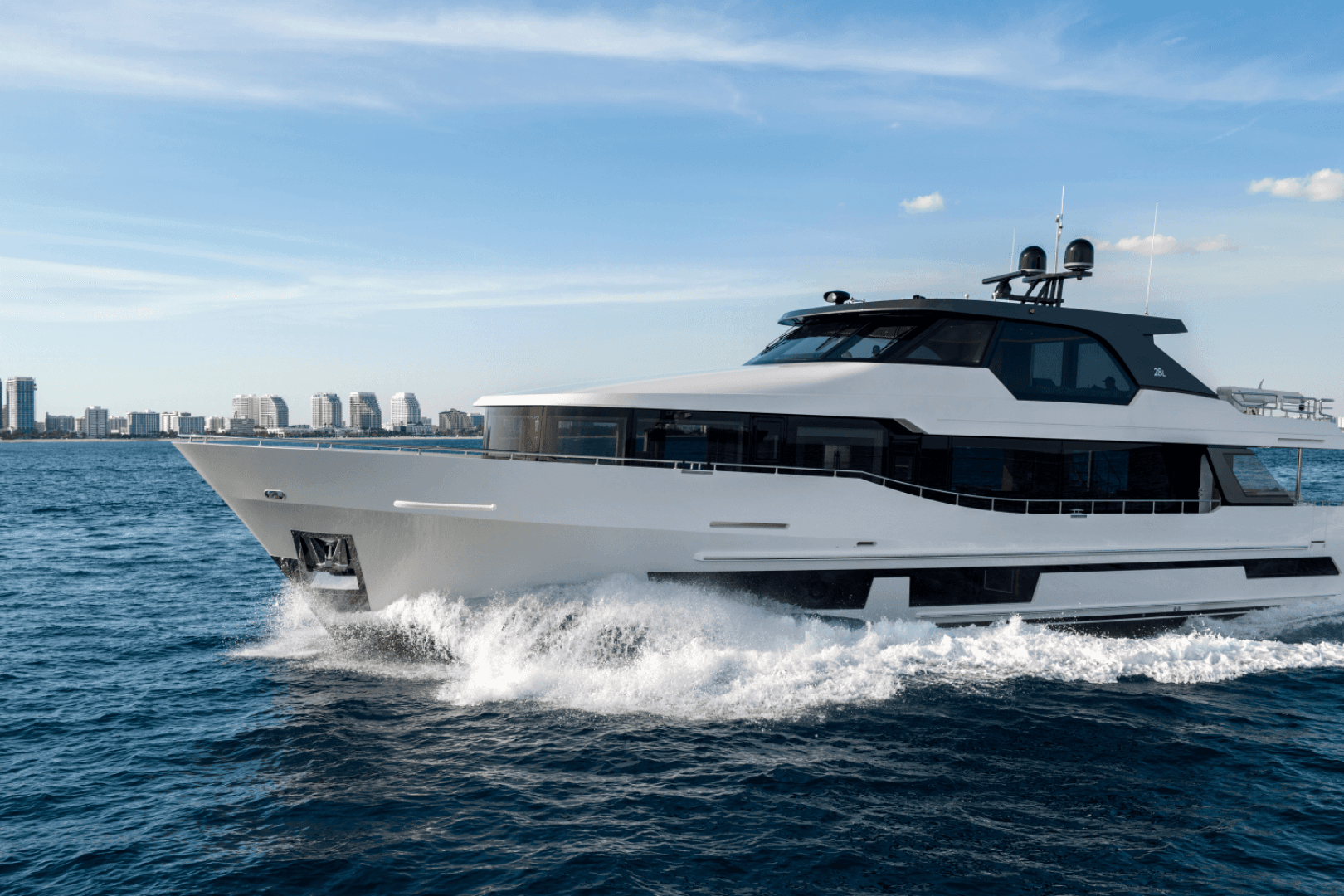 2025 Ocean Alexander 28L — photo 9