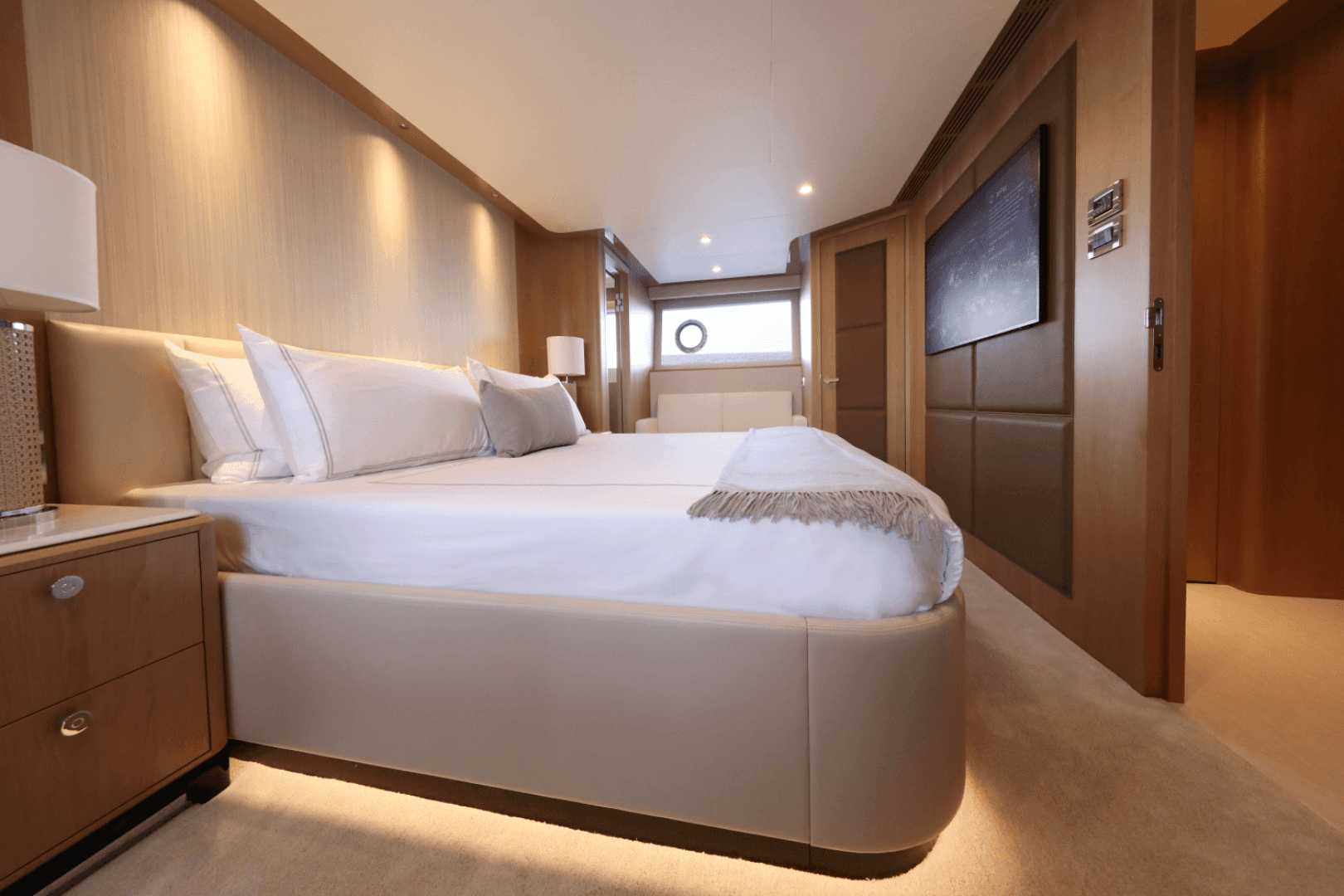 2025 Ocean Alexander 28L — photo 32