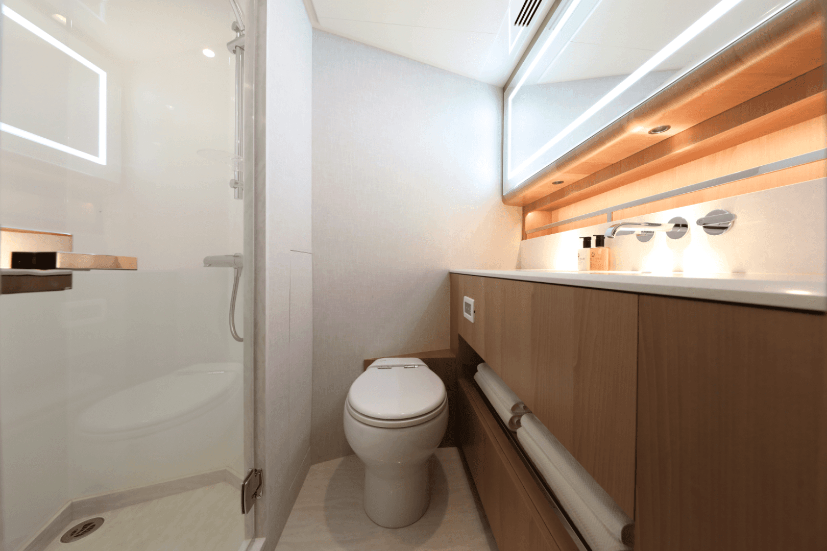 2025 Ocean Alexander 28L — photo 43