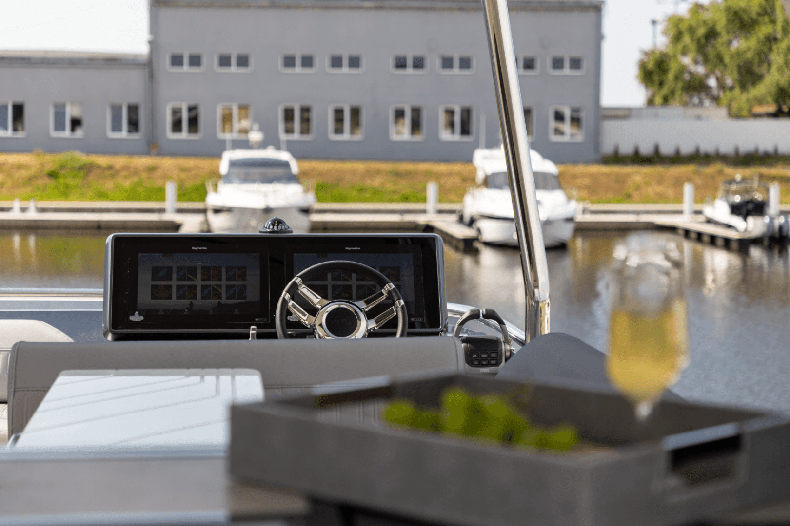 2025 Galeon 560 Fly — photo 63