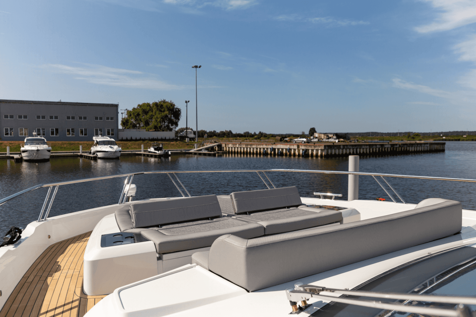 2025 Galeon 560 Fly — photo 70