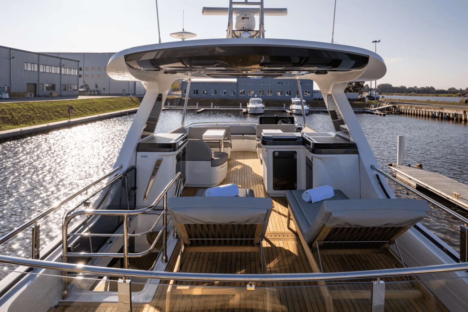 2025 Galeon 560 Fly — photo 75