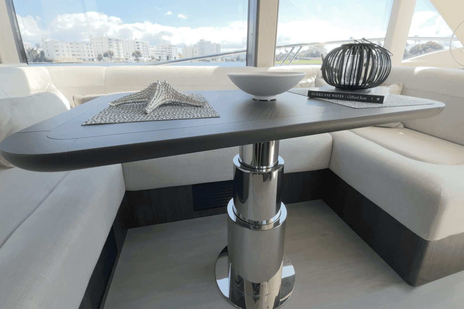 2025 Galeon 560 Fly — photo 43
