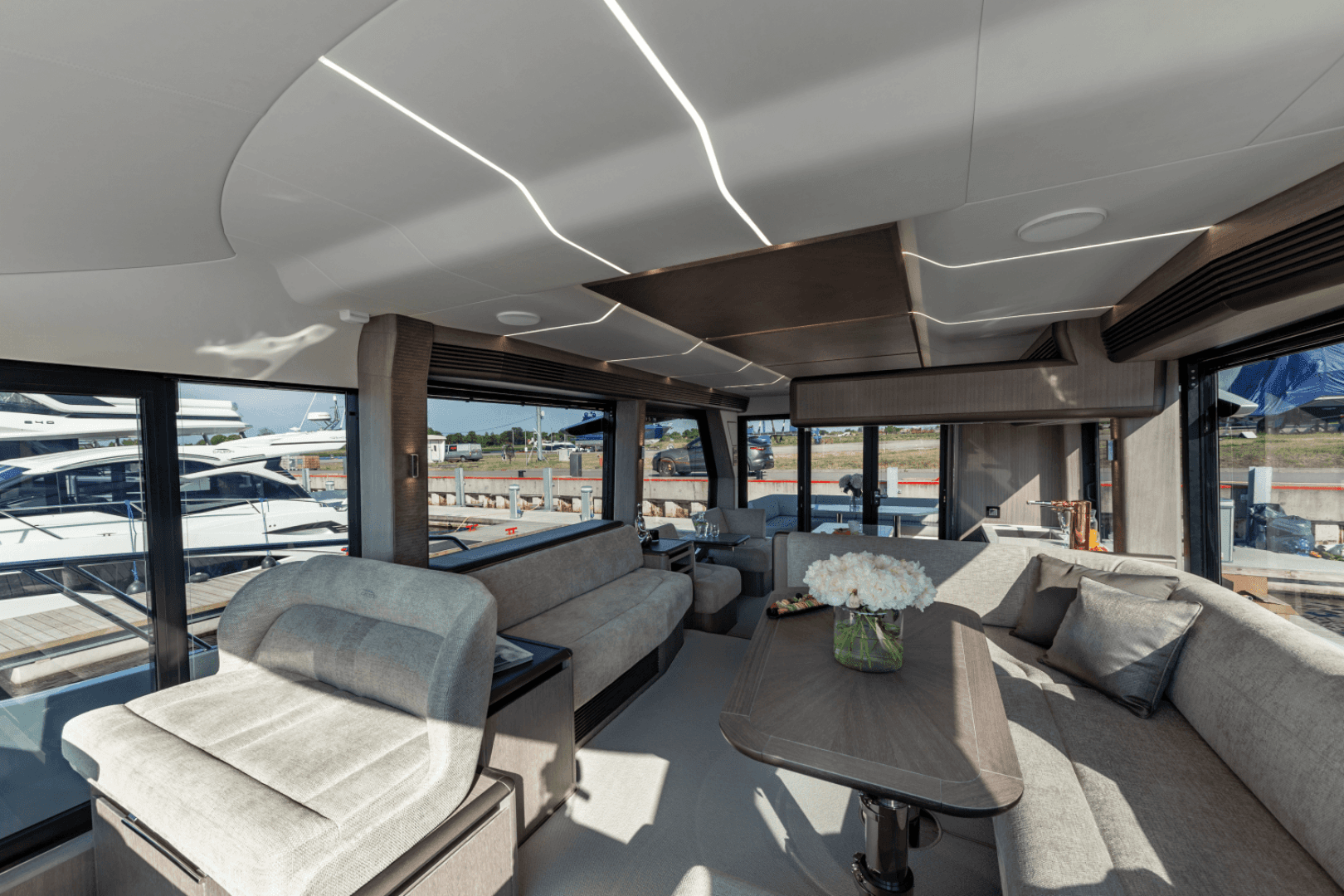 2025 Galeon 560 Fly — photo 20