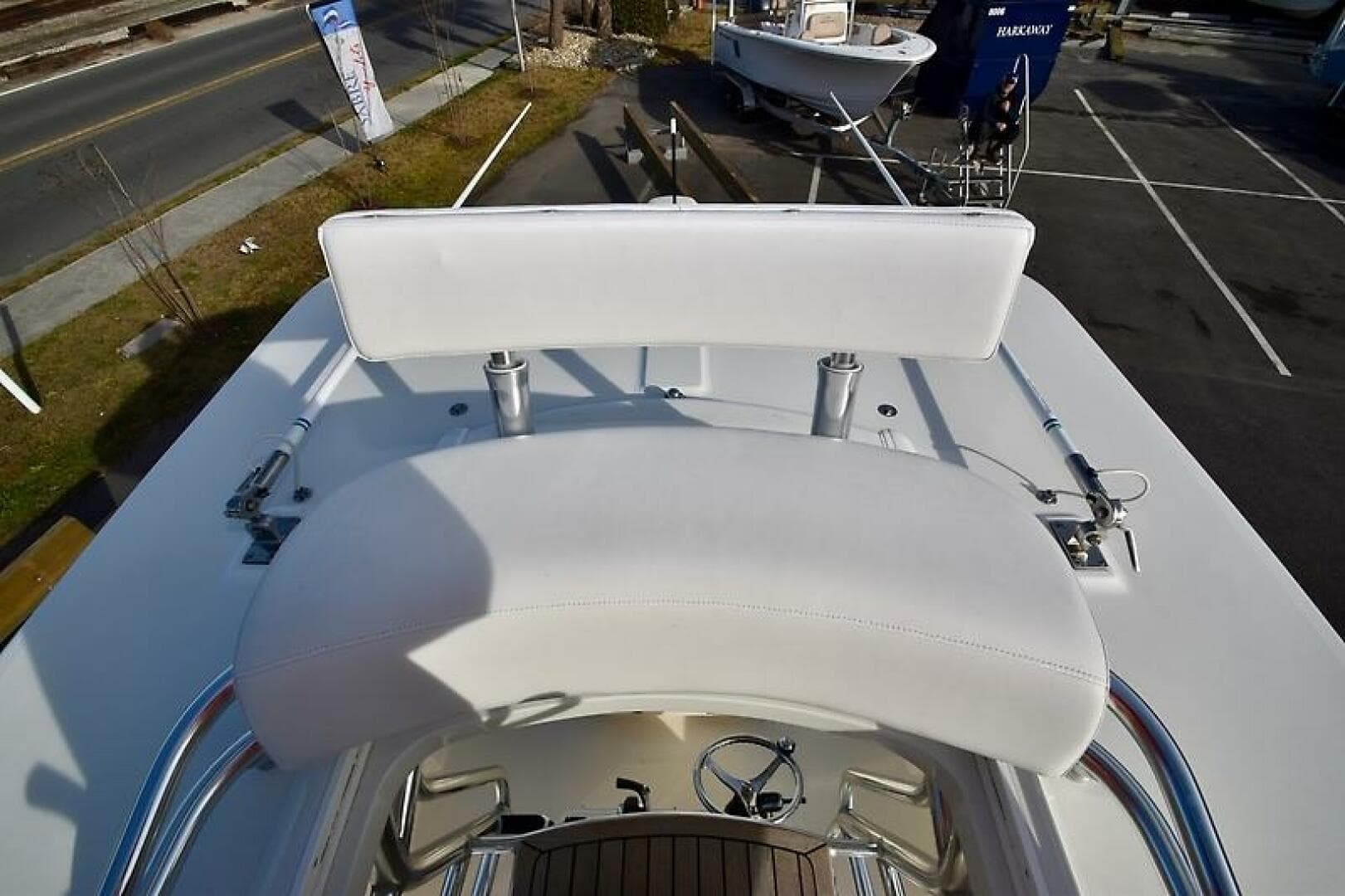 2023 Pathfinder 2700 — photo 25