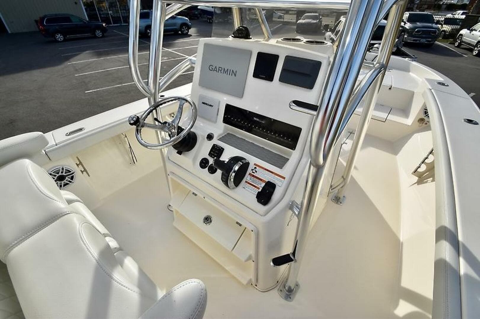 2023 Pathfinder 2700 — photo 29