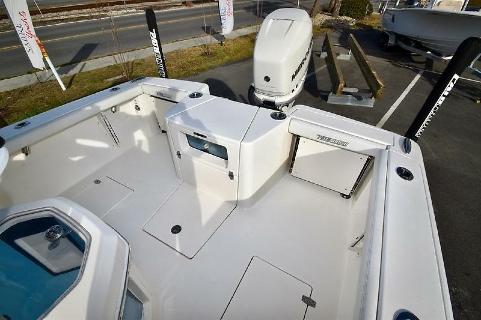 2023 Pathfinder 2700 — photo 38