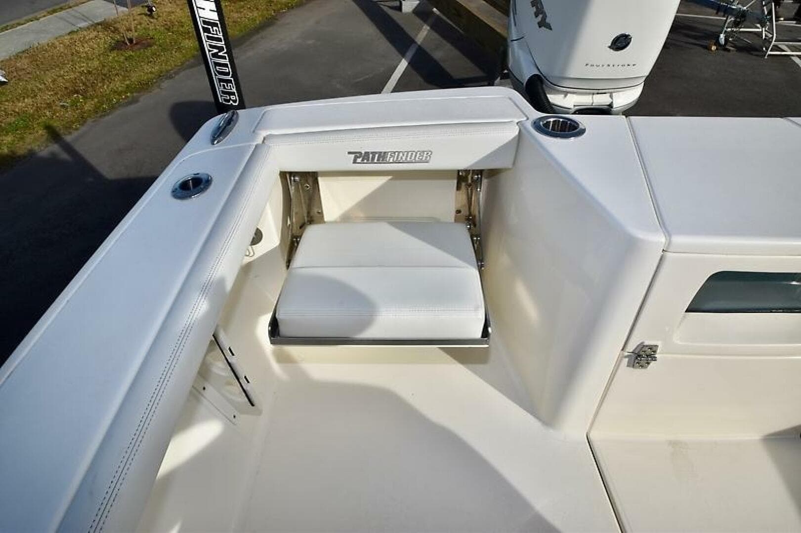 2023 Pathfinder 2700 — photo 40