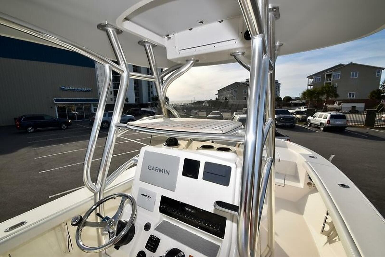 2023 Pathfinder 2700 — photo 33