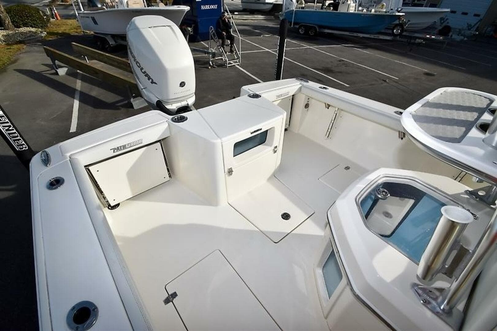 2023 Pathfinder 2700 — photo 39