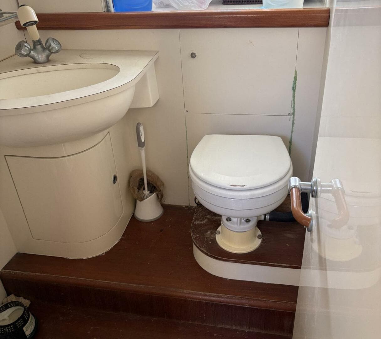 1999 Ferretti Yachts 80 Rph — photo 21