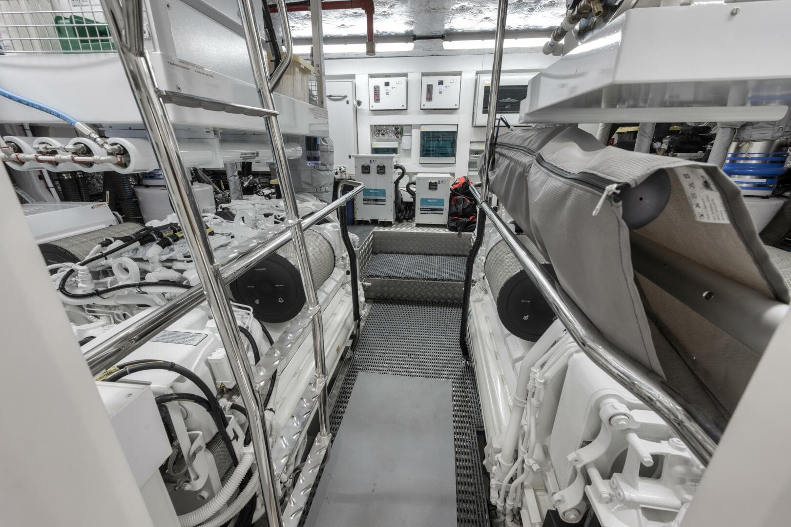 2026 Sunseeker 88 Yacht — photo 121