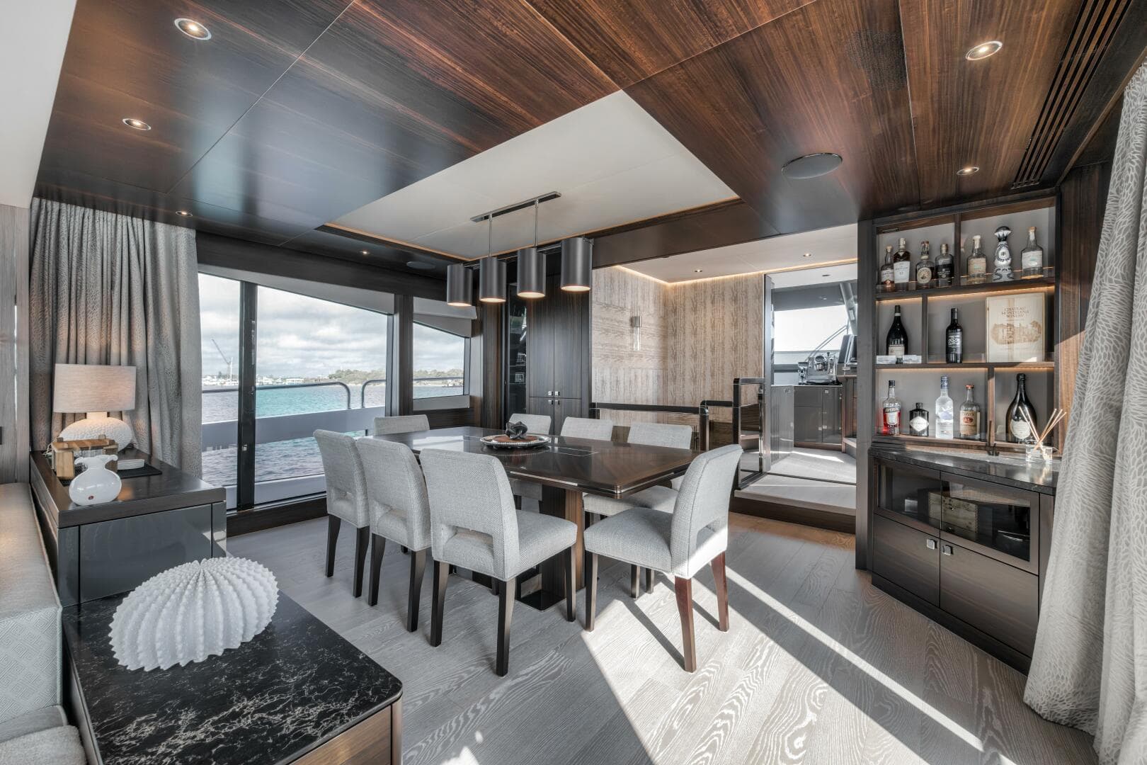 2026 Sunseeker 88 Yacht — photo 34