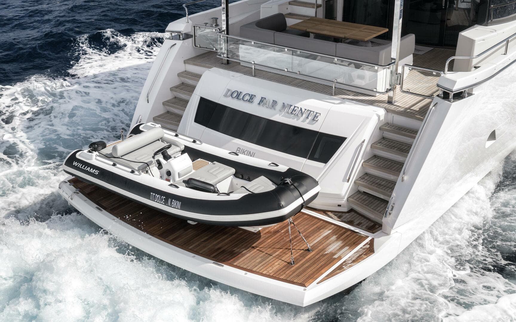 2026 Sunseeker 88 Yacht — photo 8
