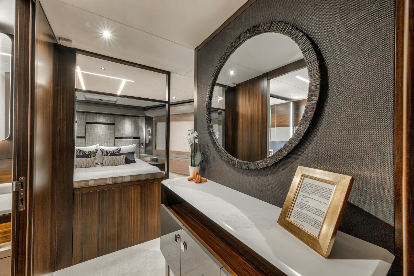 2026 Sunseeker 88 Yacht — photo 77