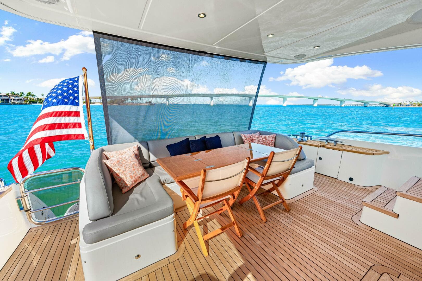 2014 Princess Y72 — photo 78