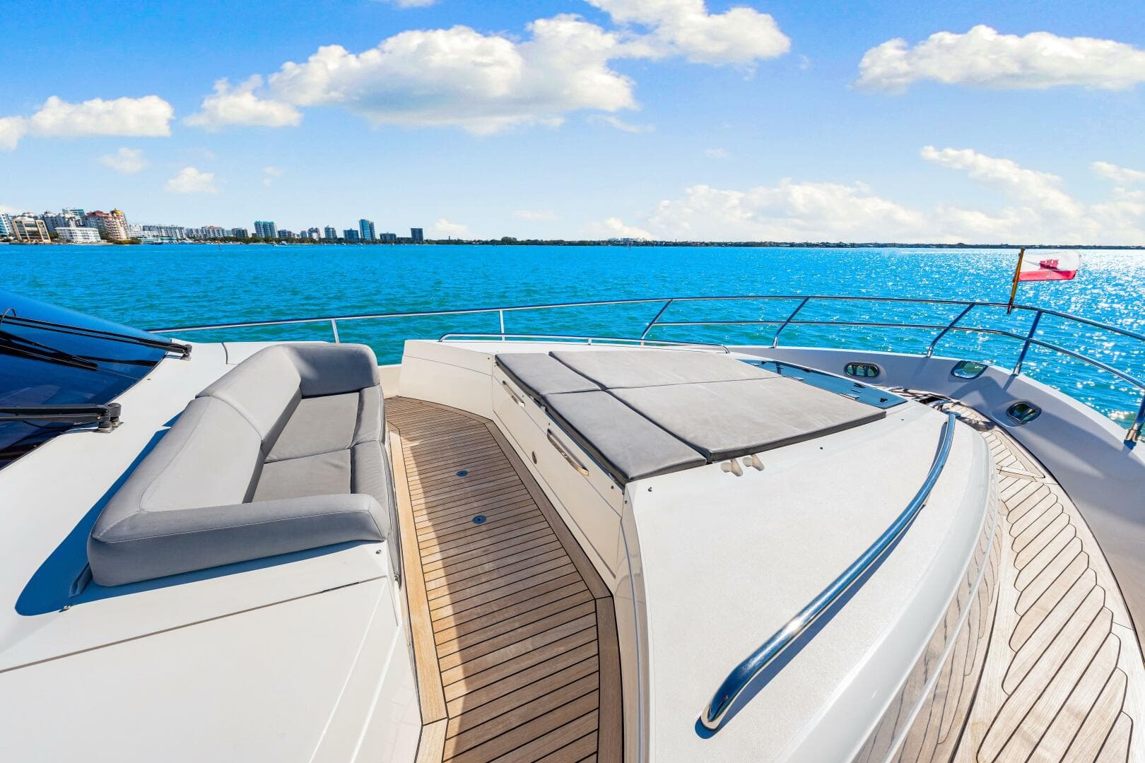 2014 Princess Y72 — photo 90