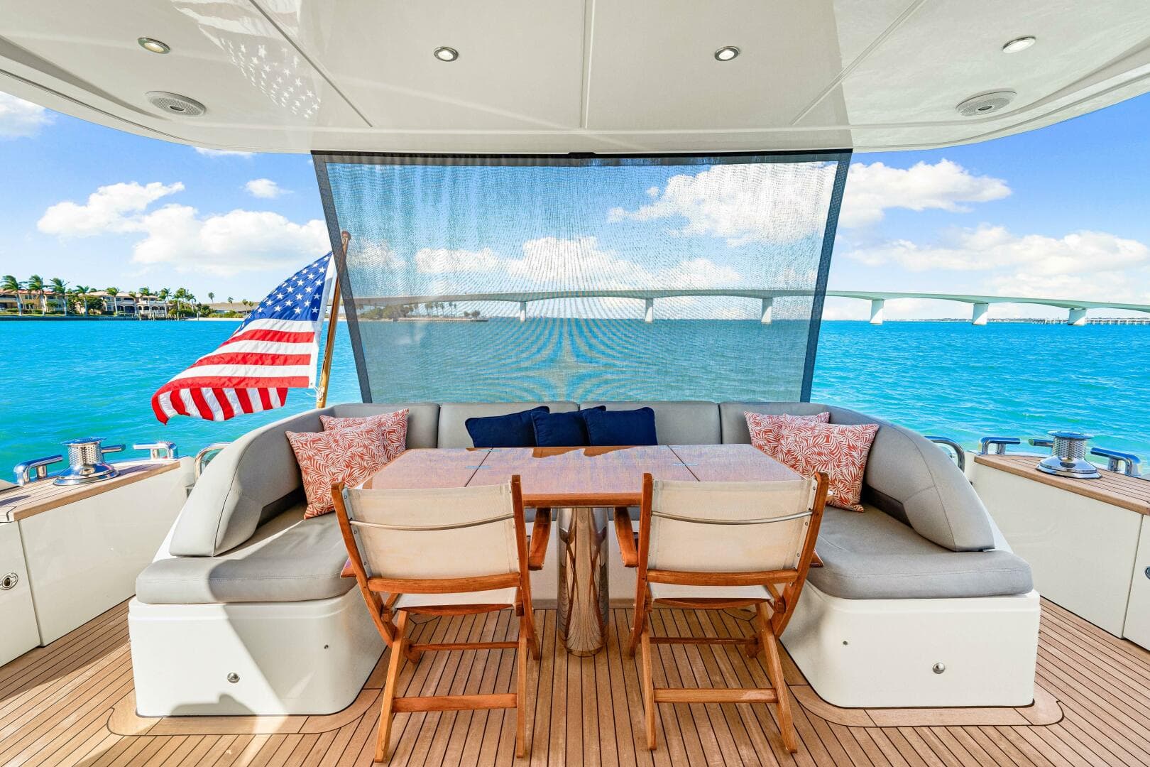 2014 Princess Y72 — photo 79