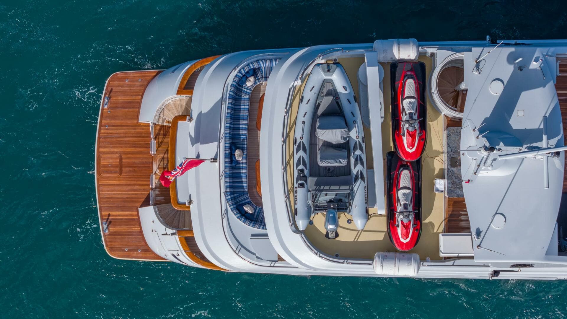 2001 Trinity Yachts Tri-Deck — photo 39