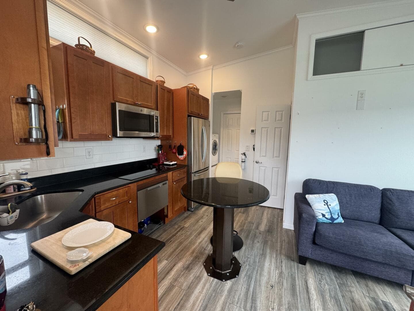 2019 Harbor Home Cozy Cottage 52 X 16 Tiny — photo 31