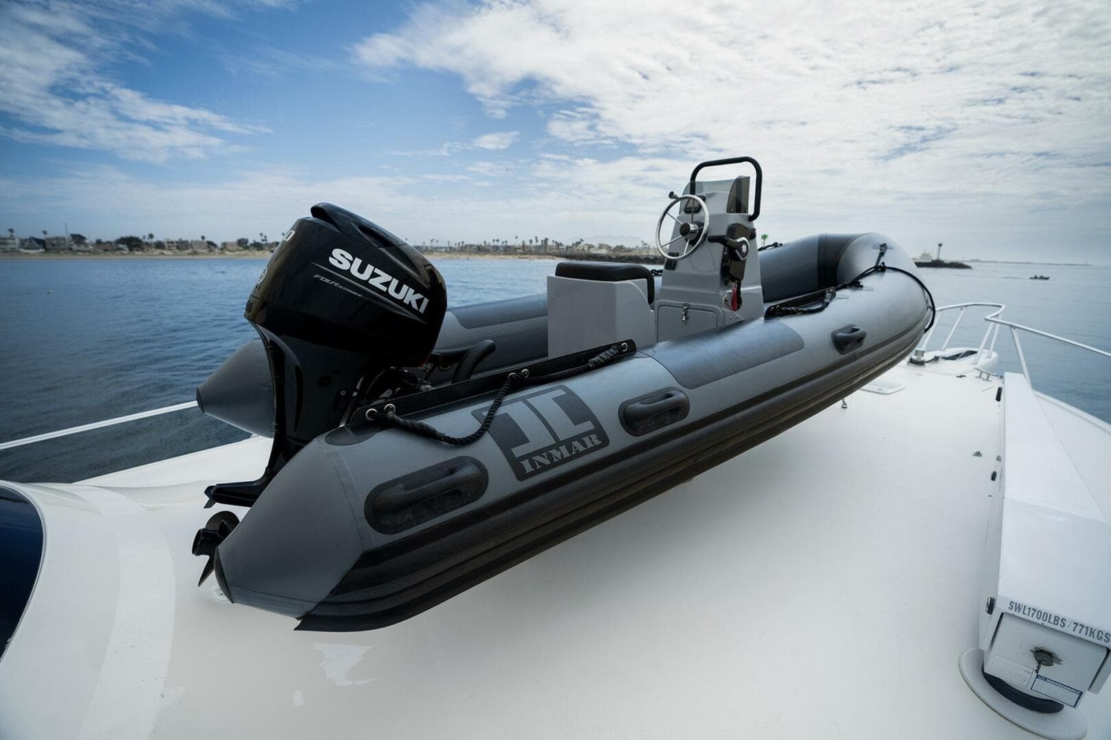 2014 Viking 66 Convertible — photo 36