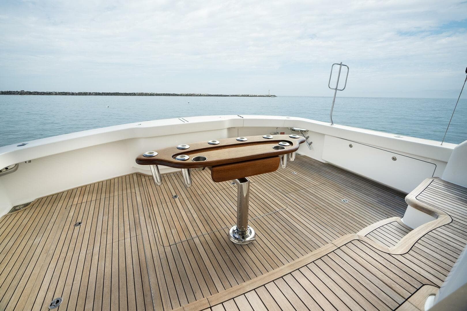 2014 Viking 66 Convertible — photo 26