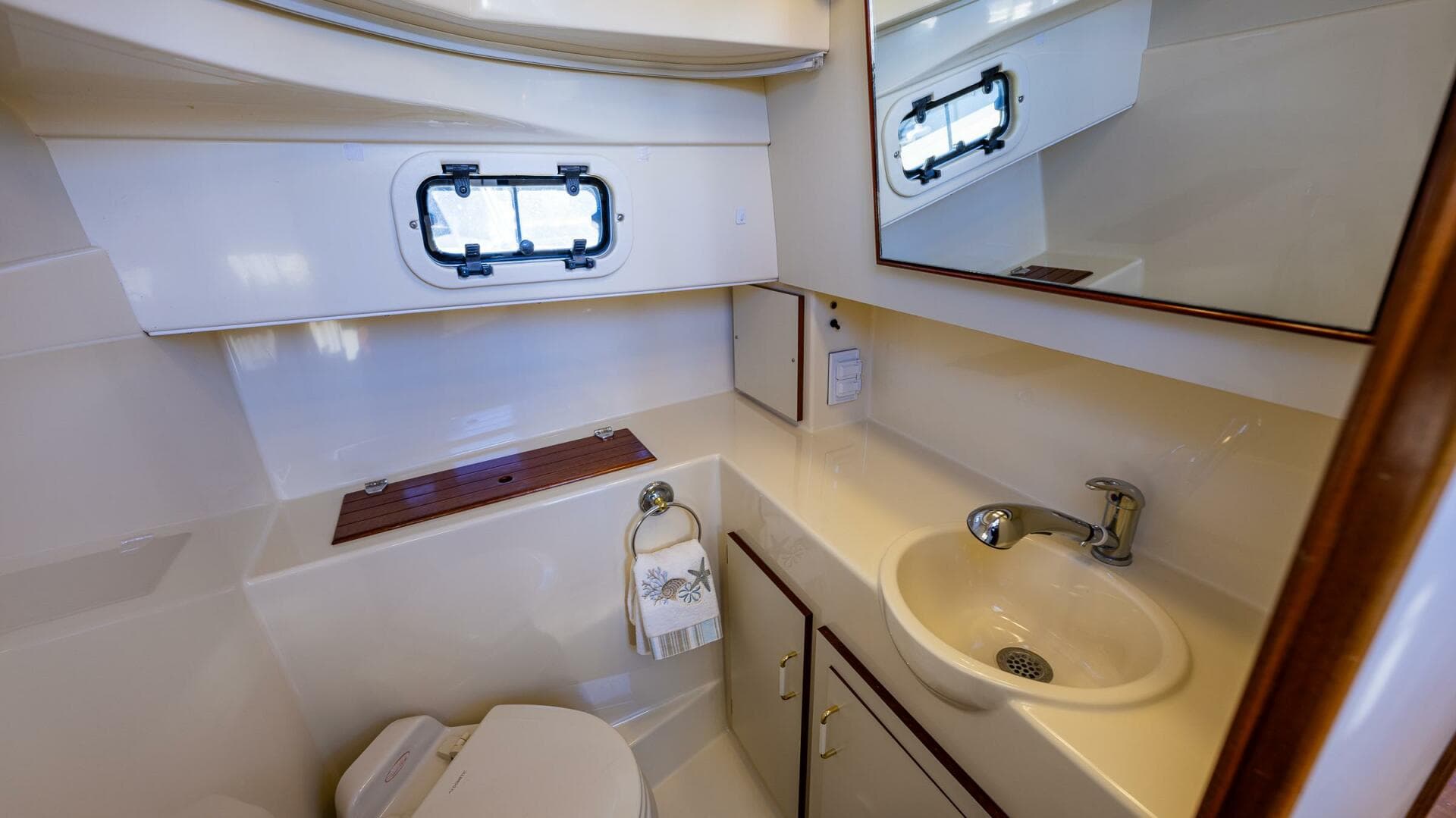 2006 Camano — photo 22