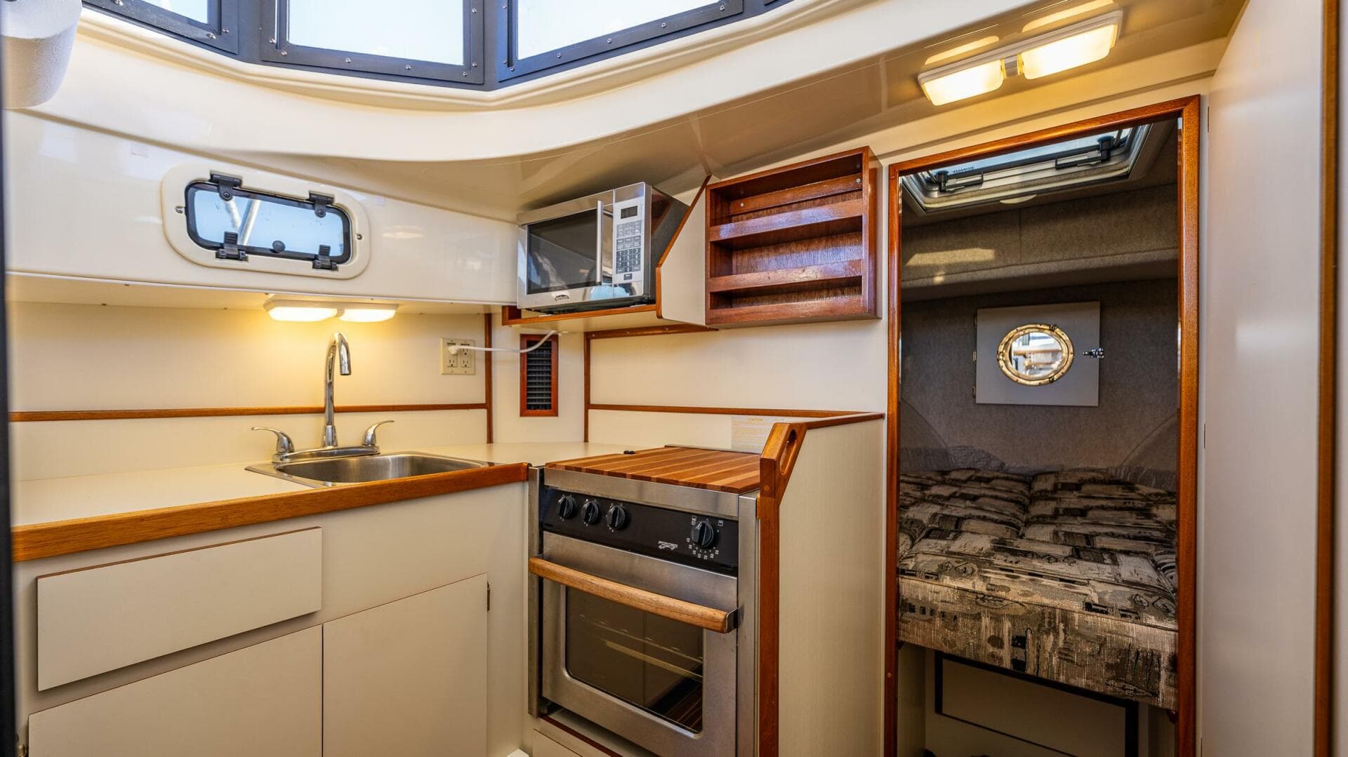 2006 Camano — photo 17