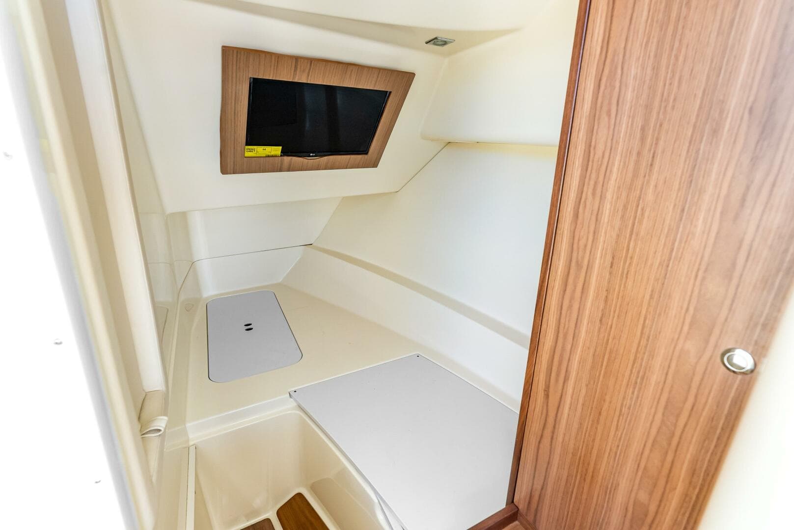 2021 Chris-Craft Launch 35 GT OB — photo 61