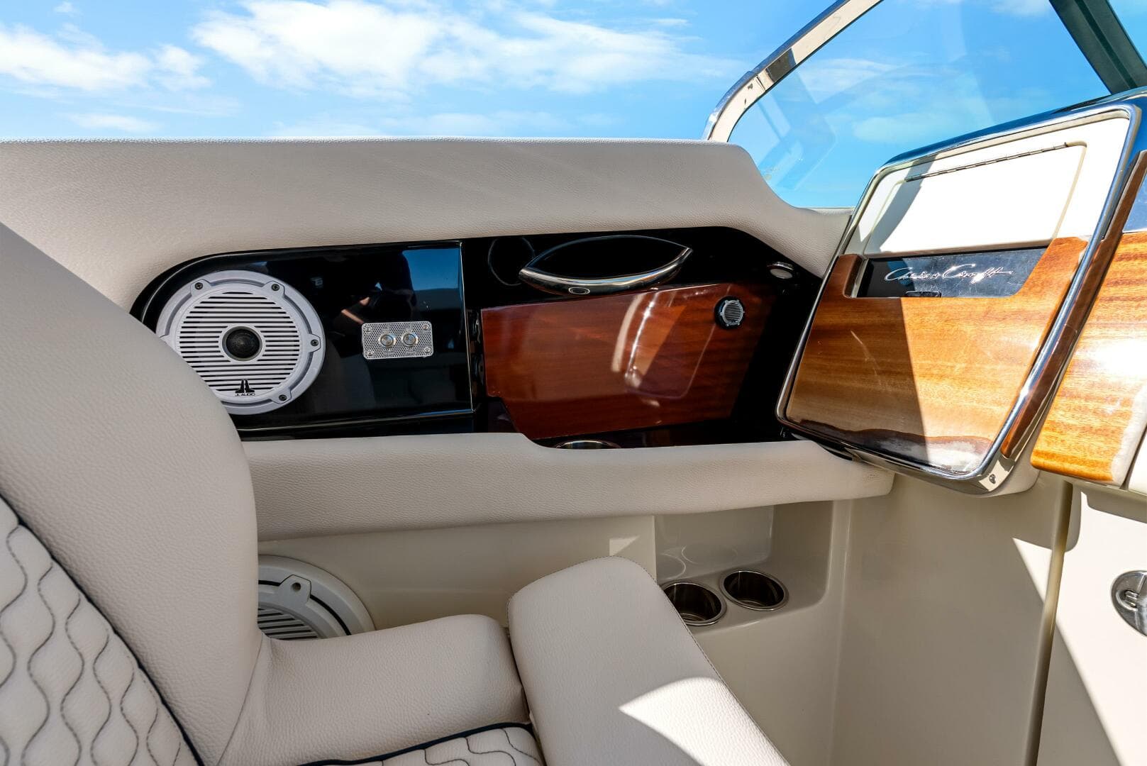 2021 Chris-Craft Launch 35 GT OB — photo 55