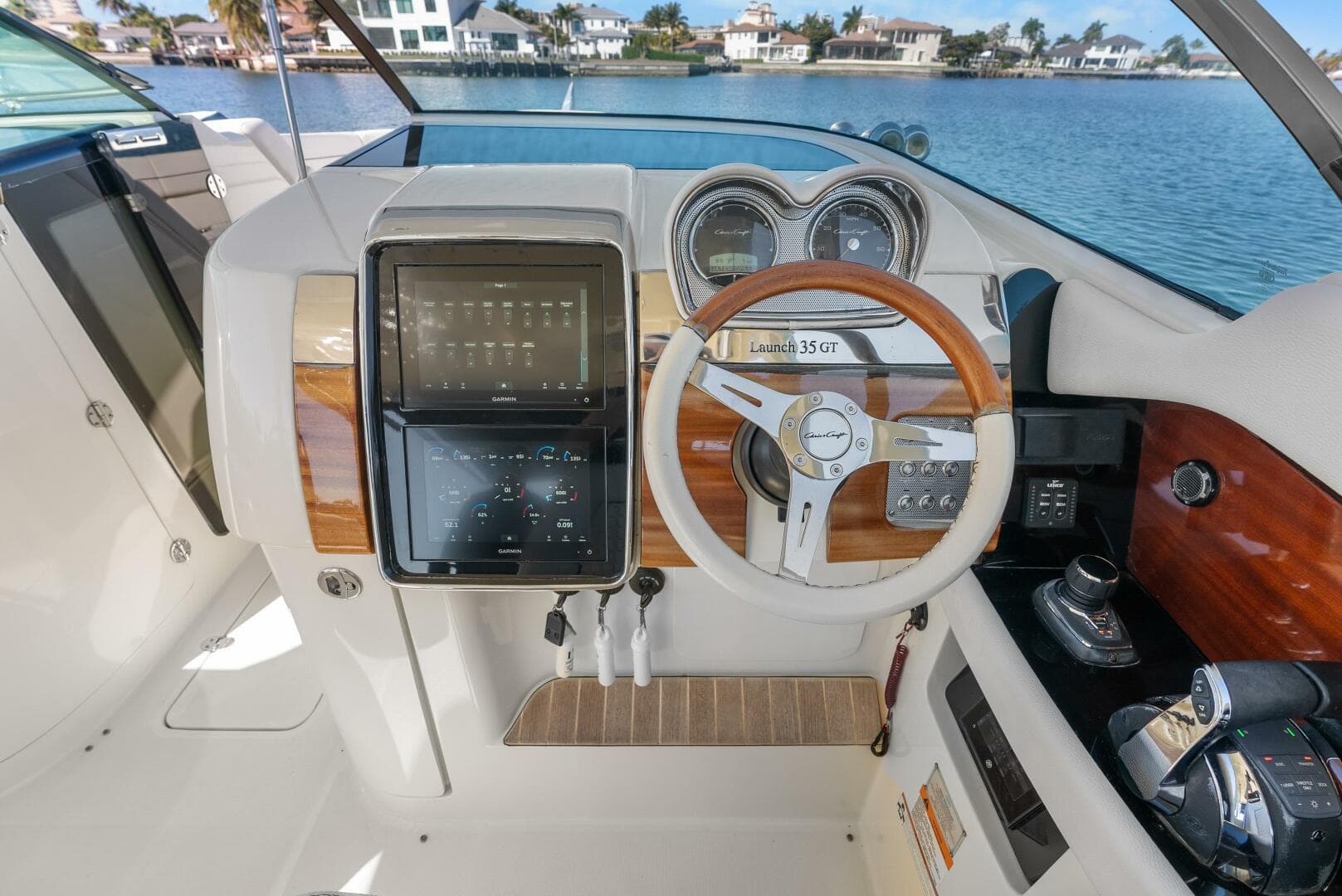 2021 Chris-Craft Launch 35 GT OB — photo 53