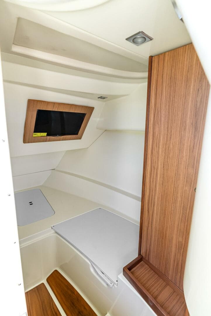 2021 Chris-Craft Launch 35 GT OB — photo 62