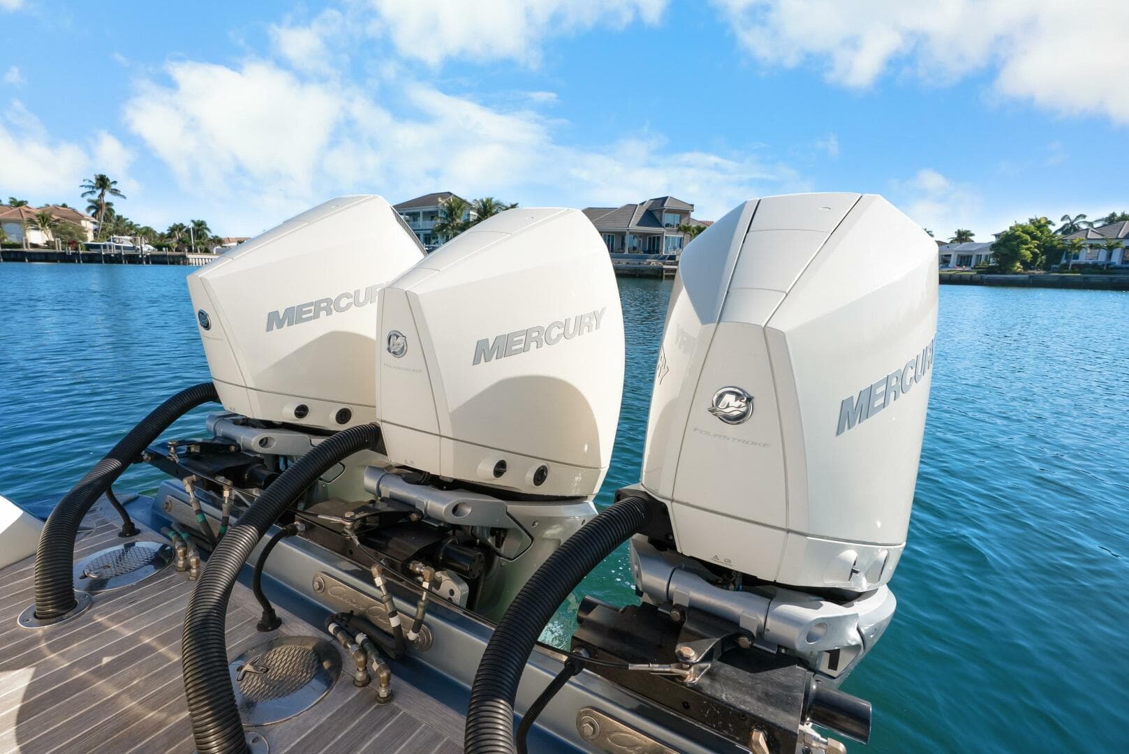 2021 Chris-Craft Launch 35 GT OB — photo 40