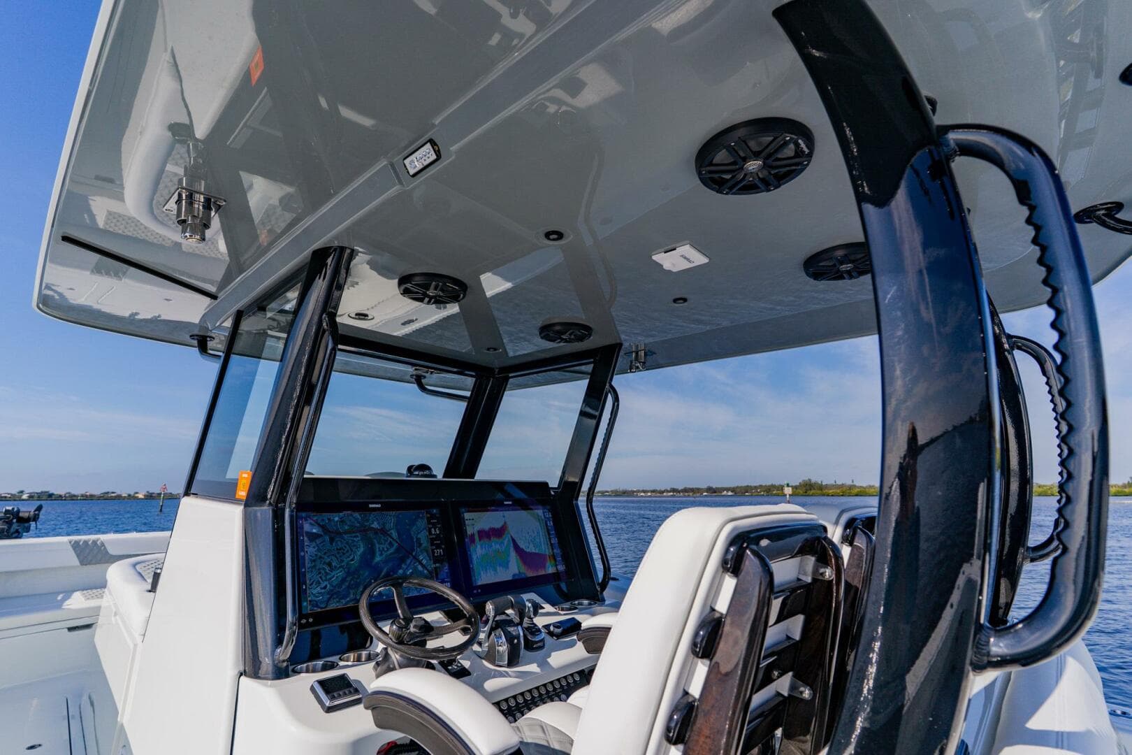 2024 Costa Custom 34 SV — photo 16