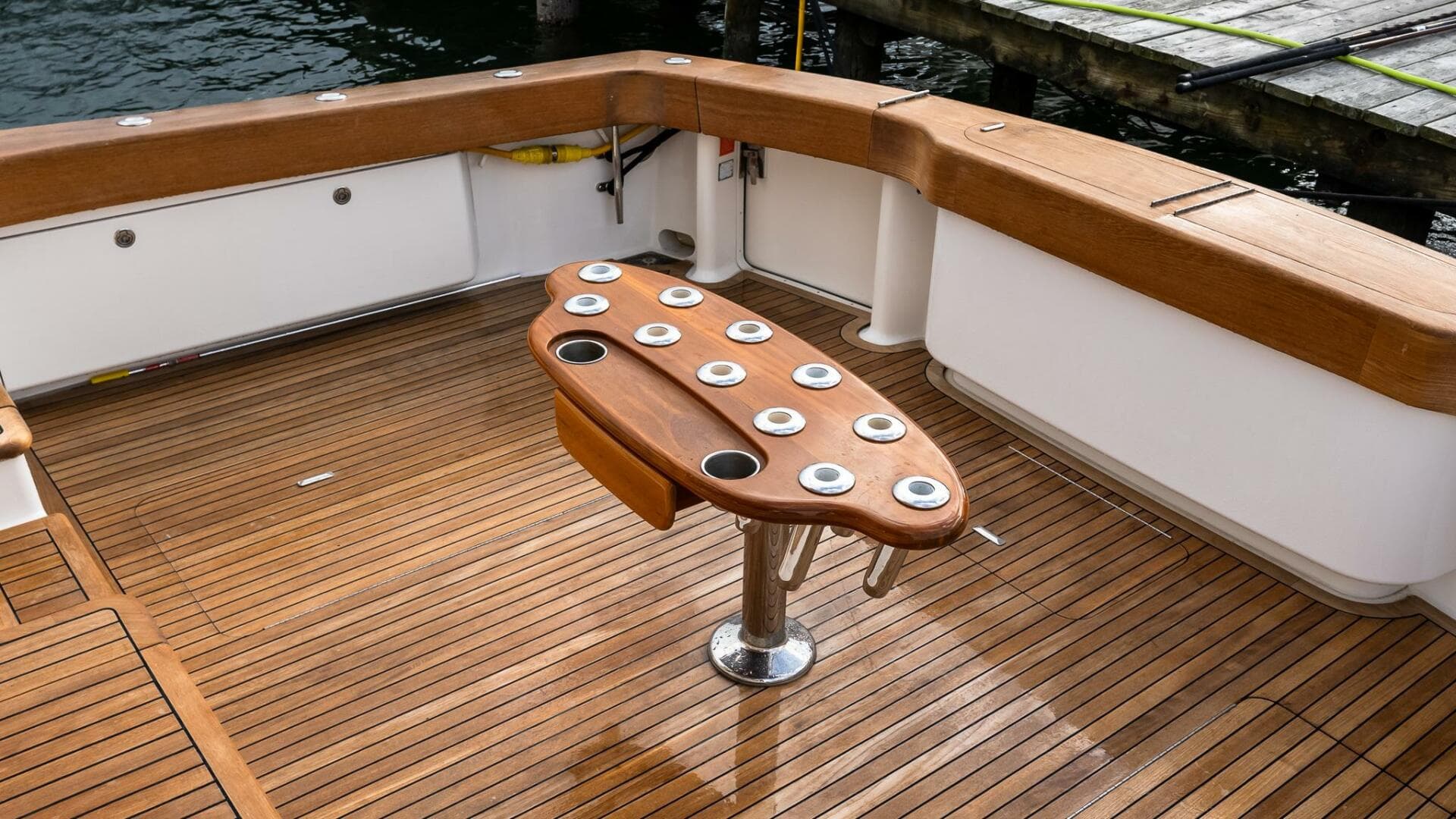 2007 Viking 64 Convertible — photo 7