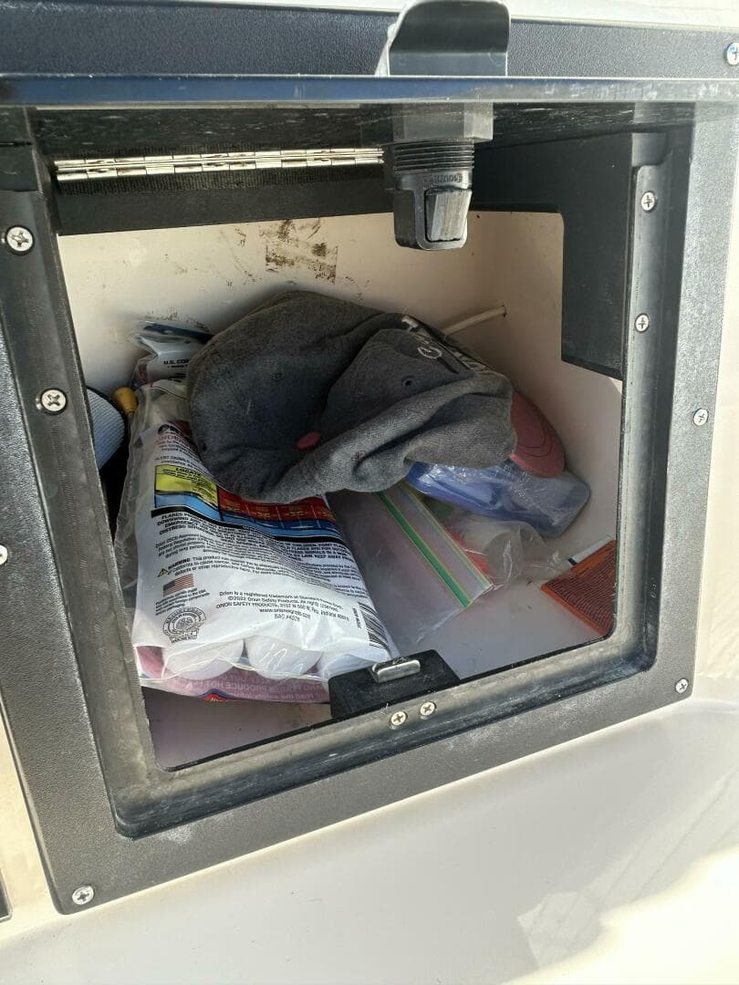 2001 Key West Sportsman — photo 35