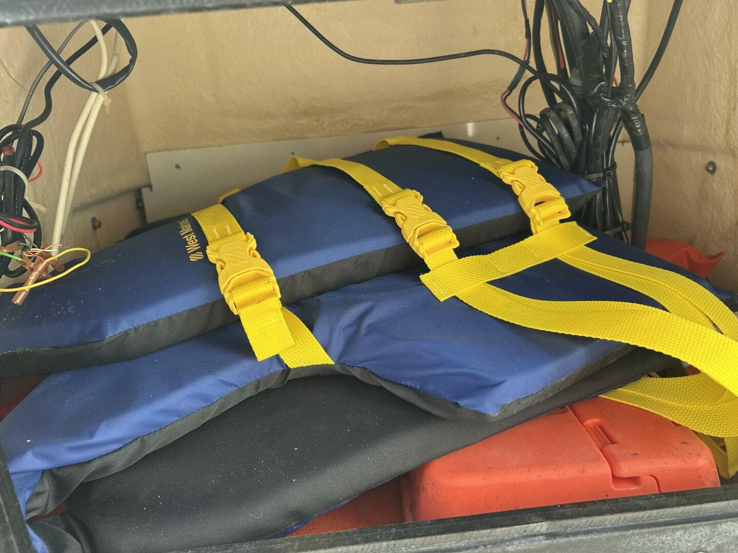 2001 Key West Sportsman — photo 27