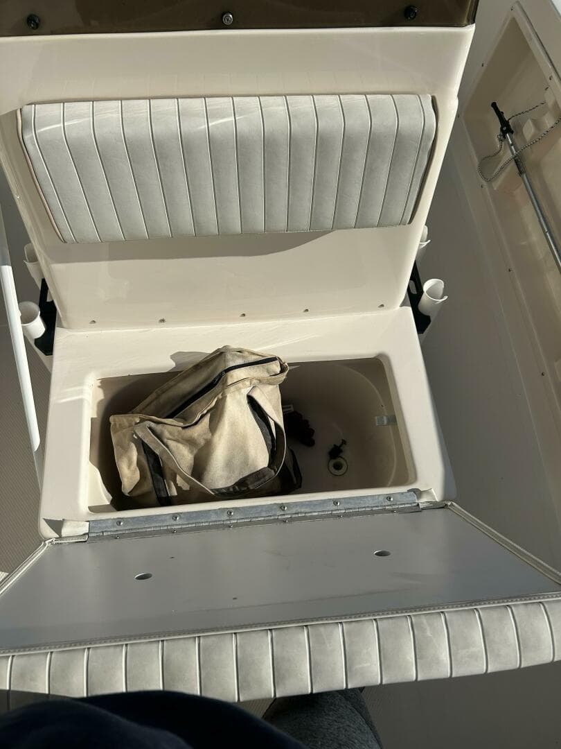 2001 Key West Sportsman — photo 32