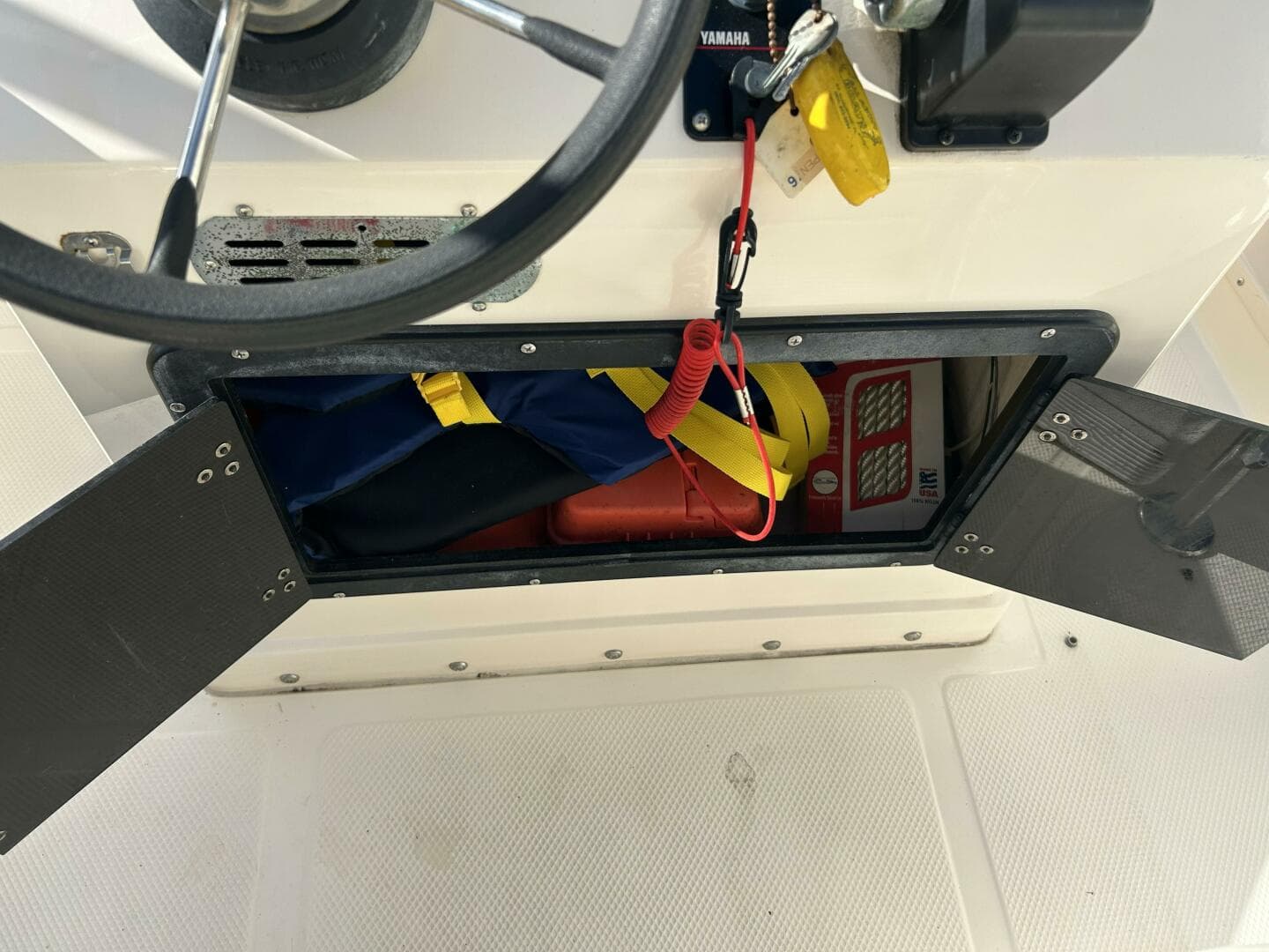 2001 Key West Sportsman — photo 26