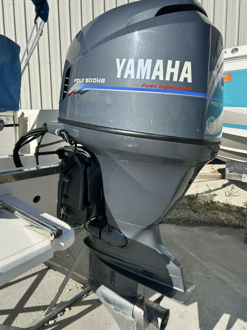 2001 Key West Sportsman — photo 10