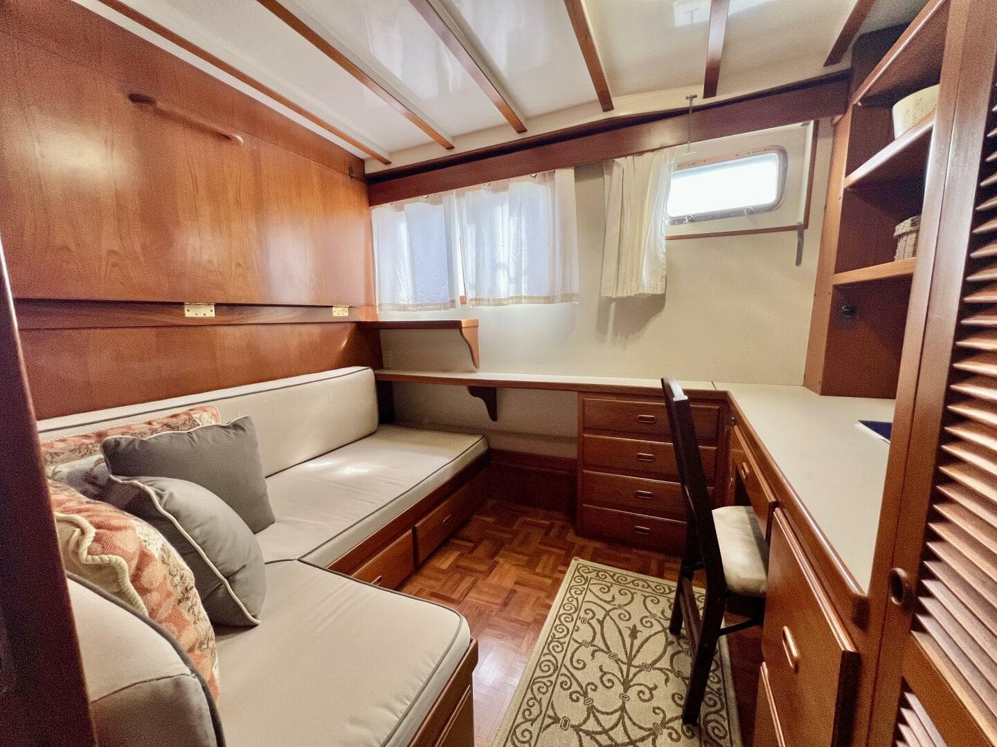 1996 Kadey-Krogen 48 Whaleback — photo 10