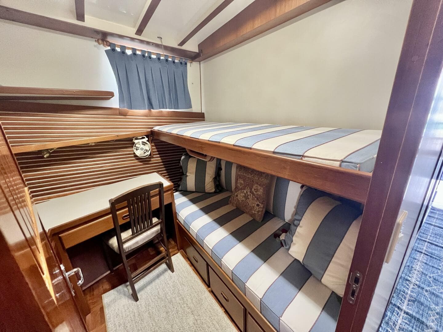 1996 Kadey-Krogen 48 Whaleback — photo 16