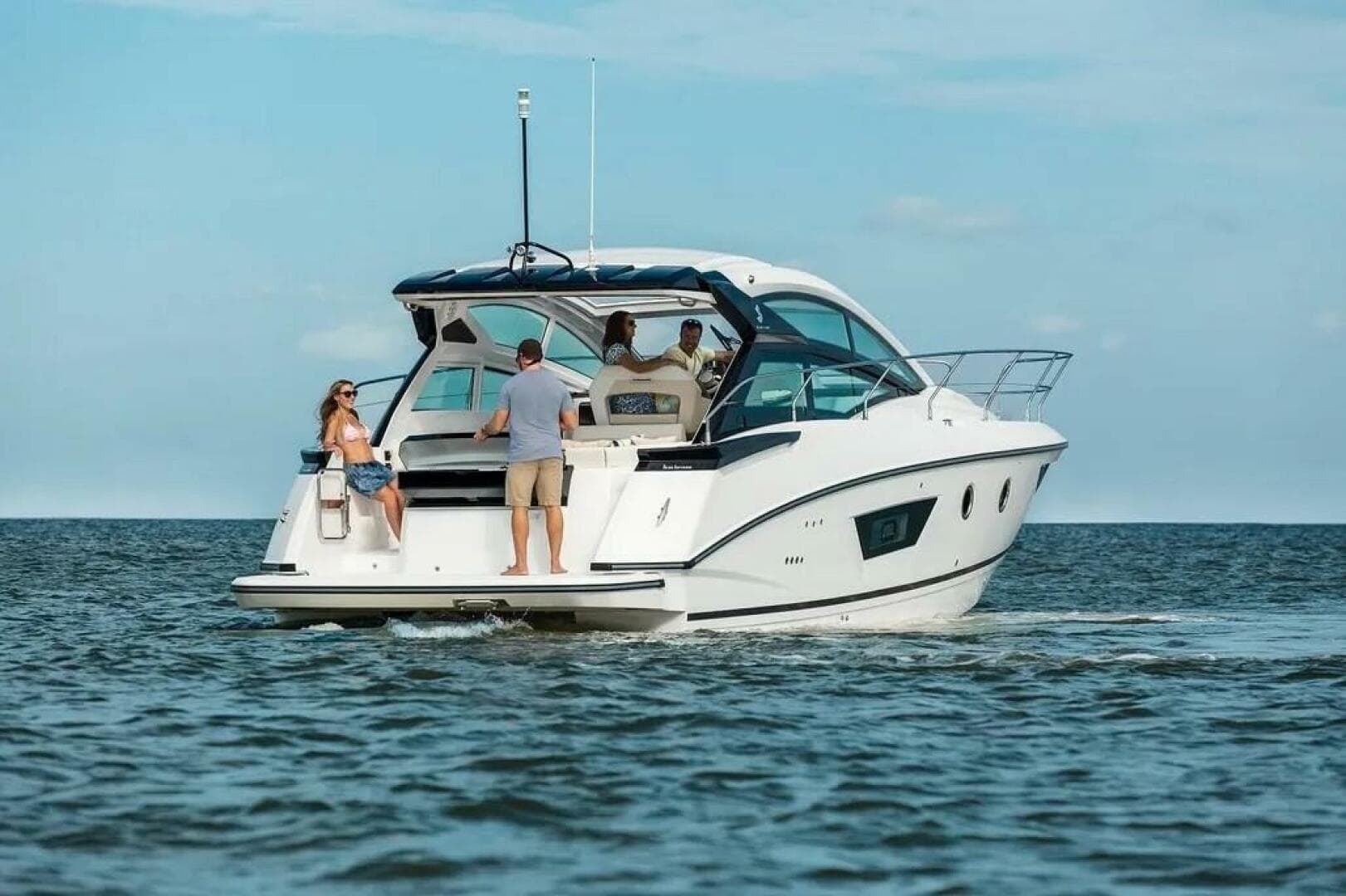 2019 Beneteau Gran Turismo 40 — photo 8