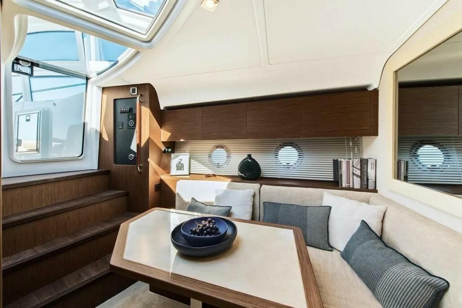 2019 Beneteau Gran Turismo 40 — photo 16